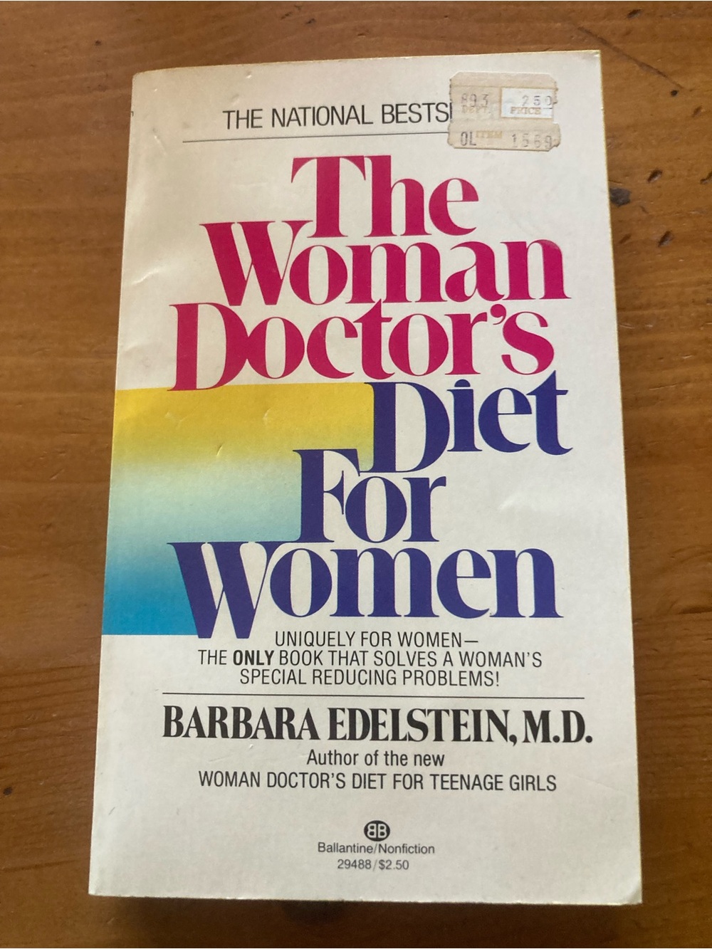The Woman Doctor's Diet For Women by Barbara Edelstein - White & Pink Cover